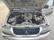 ✅ 2002 Mitsubishi Montero Sport ES • VIN: JA4LS21H62J006478 • Lot: 70269404. Wystawiony na Copart z przebiegiem 216 975 mil. Bezpłatny archiwum sprzedaży aukcyjnych z USA i szczegółowy raport historii pojazdu na DreamBid. Zdjęcie 12.