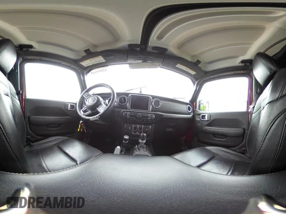 ✅ 2021 Jeep Wrangler Unlimited Sahara • VIN: 1C4HJXEG3MW720572 • Lot: 41899645. Listed on IAAI with 43,097 mi. Free auction sales archive from the USA and detailed vehicle history report at DreamBid. Image 19.