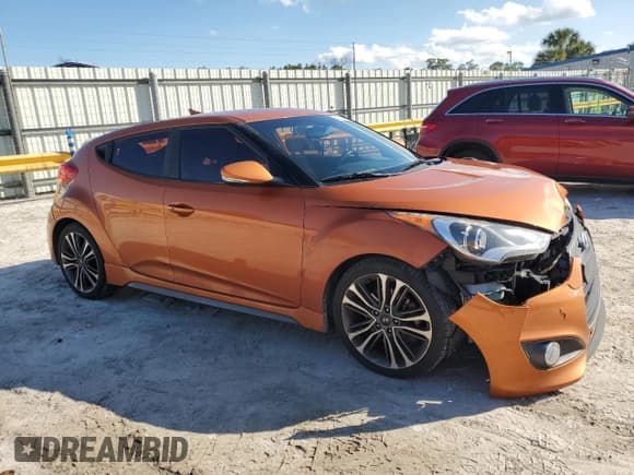 ✅ 2016 Hyundai Veloster Turbo • VIN: KMHTC6AE5GU302397 • Lot: 86282954. Wystawiony na Copart z przebiegiem 174 341 mil. Bezpłatny archiwum sprzedaży aukcyjnych z USA i szczegółowy raport historii pojazdu na DreamBid. Zdjęcie 4.