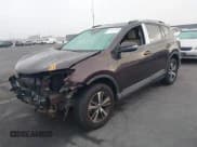 ✅ 2016 Toyota RAV4 XLE • VIN: 2T3WFREV4GW244144 • Lot: 43651091. Wystawiony na IAAI z przebiegiem 129 983 mil. Bezpłatny archiwum sprzedaży aukcyjnych z USA i szczegółowy raport historii pojazdu na DreamBid. Zdjęcie 18.