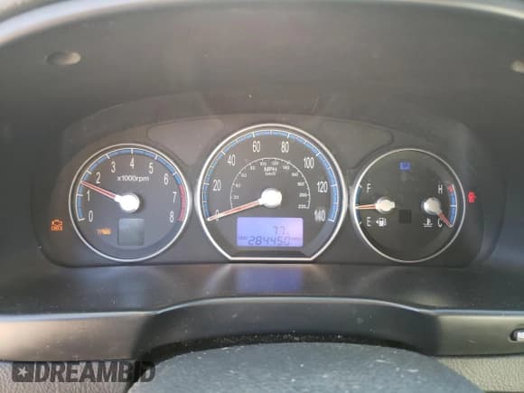 ✅ 2008 Hyundai Santa Fe SE • VIN: 5NMSH13EX8H152930 • Lot: 79689054. Listed on Copart with 284,450 mi. Free auction sales archive from the USA and detailed vehicle history report at DreamBid. Image 9.