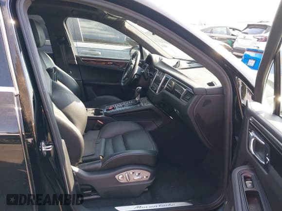 ✅ 2017 Porsche Macan Turbo • VIN: WP1AF2A58HLB62038 • Лот: 41409111. Опубликован ранее на IAAI с пробегом 65 915 миль. Бесплатный доступ к архиву аукционных продаж из США и подробный отчёт об истории автомобиля на DreamBid. Изображение 5.