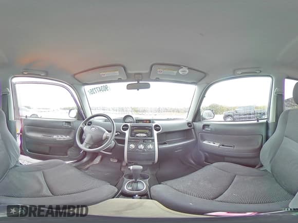 ✅ 2006 Scion xB • VIN: JTLKT324064057418 • Lot: 90347735. Wystawiony na Copart z przebiegiem 243 898 mil. Bezpłatny archiwum sprzedaży aukcyjnych z USA i szczegółowy raport historii pojazdu na DreamBid. Zdjęcie 14.