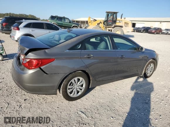 ✅ 2011 Hyundai Sonata GLS • VIN: 5NPEB4AC3BH225437 • Lot: 74719654. Wystawiony na Copart z przebiegiem 179 122 mil. Bezpłatny archiwum sprzedaży aukcyjnych z USA i szczegółowy raport historii pojazdu na DreamBid. Zdjęcie 3.