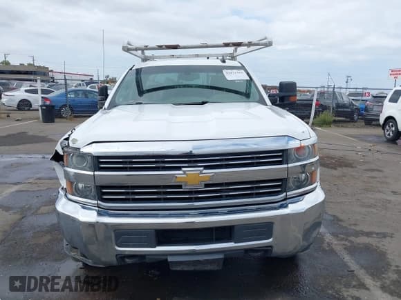 ✅ 2016 Chevrolet Silverado 2500HD Work Truck • VIN: 1GC1CUEG2GF102108 • Lot: 43471361. Listed on IAAI with 185,168 mi. Free auction sales archive from the USA and detailed vehicle history report at DreamBid. Image 12.
