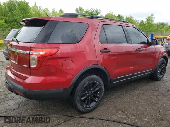 ✅ 2015 Ford Explorer • VIN: 1FM5K8B89FGA76037 • Lot: 58844355. Listed on Copart with 194,687 mi. Free auction sales archive from the USA and detailed vehicle history report at DreamBid. Image 3.