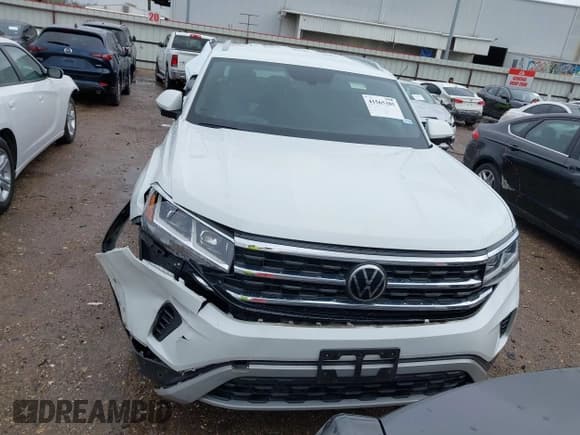 ✅ 2020 Volkswagen Atlas SE • VIN: 1V2YE2CA5LC228064 • Лот: 41565385. Опубликован ранее на IAAI с пробегом 73 379 миль. Бесплатный доступ к архиву аукционных продаж из США и подробный отчёт об истории автомобиля на DreamBid. Изображение 13.