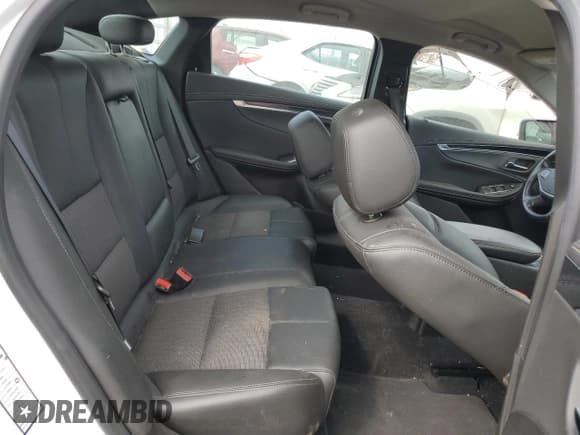 ✅ 2019 Chevrolet Impala LT • VIN: 1G11Z5SA5KU135699 • Лот: 70814344. Опубликован ранее на Copart с пробегом 71 579 миль. Бесплатный доступ к архиву аукционных продаж из США и подробный отчёт об истории автомобиля на DreamBid. Изображение 10.