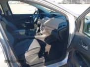 ✅ 2017 Ford Escape SE • VIN: 1FMCU9GD1HUD56858 • Lot: 43696316. Listed on IAAI with 130,024 mi. Free auction sales archive from the USA and detailed vehicle history report at DreamBid. Image 5.