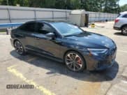 ✅ 2022 Audi S3 Premium Plus • VIN: WAUH3DGY7NA004851 • Lot: 69393045. Wystawiony na Copart z przebiegiem 63 319 mil. Bezpłatny archiwum sprzedaży aukcyjnych z USA i szczegółowy raport historii pojazdu na DreamBid. Zdjęcie 4.