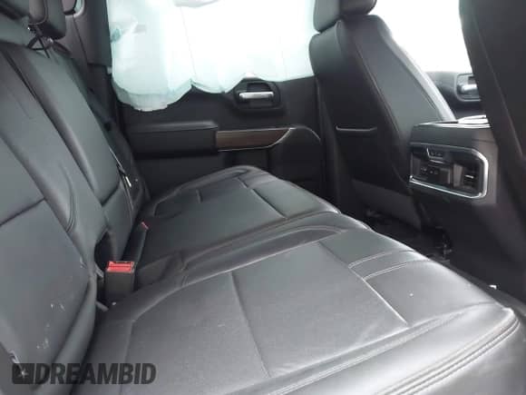 2019 Chevrolet Silverado 1500 High Country z VIN 3GCUYHED7KG120087, wystawiony jako IAAI lot #42221524 z przebiegiem 77 817 mil mil oraz . Historia ofert i sprzedaży dostępna na DreamBid. Obrazek 8.