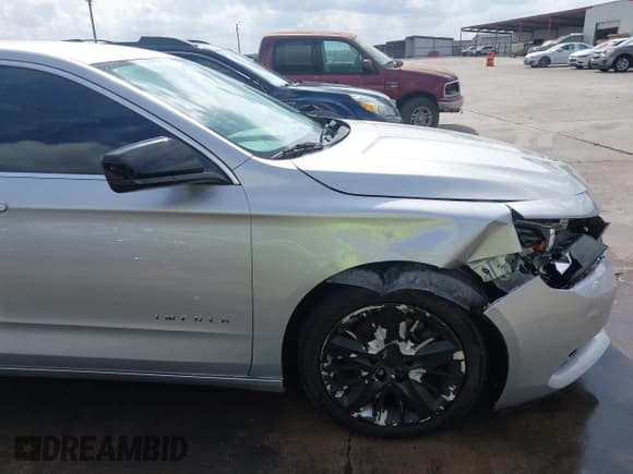 ✅ 2015 Chevrolet Impala LS • VIN: 2G11X5SL5F9217586 • Лот: 43497473. Опубликован ранее на IAAI с пробегом 270 940 миль. Бесплатный доступ к архиву аукционных продаж из США и подробный отчёт об истории автомобиля на DreamBid. Изображение 17.