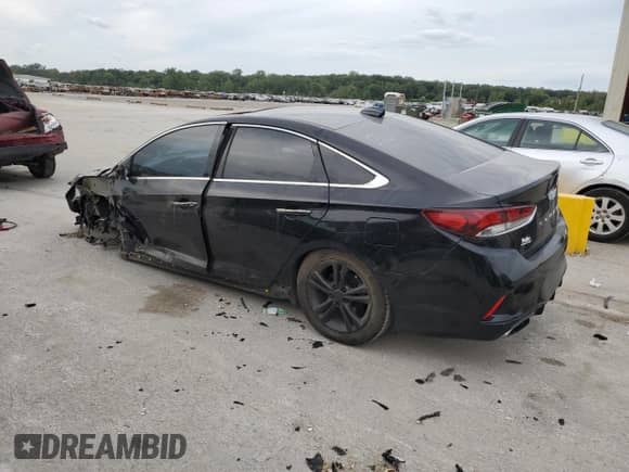 2018 Hyundai Sonata Sport z VIN 5NPE34AFXJH616168, wystawiony jako Copart lot #70842025 z przebiegiem 89 730 mil mil oraz Szkoda całkowita • Salvage title. Historia ofert i sprzedaży dostępna na DreamBid. Obrazek 2.