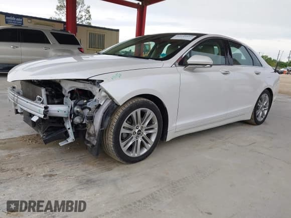 ✅ 2014 Lincoln MKZ Hybrid • VIN: 3LN6L2LU2ER817257 • Lot: 43149857. Listed on IAAI with 117,590 mi. Free auction sales archive from the USA and detailed vehicle history report at DreamBid. Image 2.