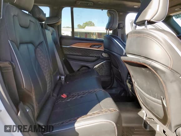 ✅ 2022 Jeep Grand Cherokee Summit • VIN: 1C4RJHEG6N8635421 • Лот: 90994835. Опубликован ранее на Copart с пробегом 47 754 миль. Бесплатный доступ к архиву аукционных продаж из США и подробный отчёт об истории автомобиля на DreamBid. Изображение 10.