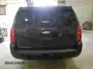 2018 Chevrolet Suburban LS z VIN 1GNSCGEC3JR140303, wystawiony jako Copart lot #69944234 z przebiegiem 48 541 mil mil oraz Szkoda całkowita • Salvage title. Historia ofert i sprzedaży dostępna na DreamBid. Obrazek 6.