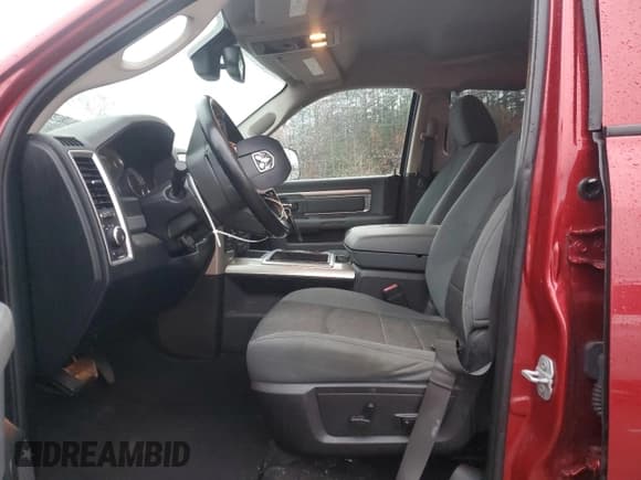 ✅ 2015 Ram 1500 Big Horn • VIN: 1C6RR7GG0FS534063 • Lot: 92030775. Wystawiony na Copart z przebiegiem 150 637 mil. Bezpłatny archiwum sprzedaży aukcyjnych z USA i szczegółowy raport historii pojazdu na DreamBid. Zdjęcie 7.