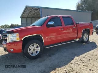 ✅ 2009 Chevrolet Silverado 1500 LTZ • VIN: 3GCEK33M09G181917 • Лот: 91123155. Опубликован ранее на Copart с пробегом 230 360 миль. Бесплатный доступ к архиву аукционных продаж из США и подробный отчёт об истории автомобиля на DreamBid. Изображение 1.