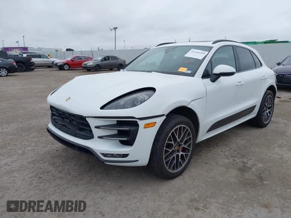✅ 2016 Porsche Macan Turbo • VIN: WP1AF2A59GLB94592 • Lot: 41106599. Wystawiony na IAAI z przebiegiem 94 837 mil. Bezpłatny archiwum sprzedaży aukcyjnych z USA i szczegółowy raport historii pojazdu na DreamBid. Zdjęcie 2.