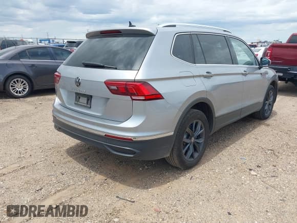✅ 2023 Volkswagen Tiguan SE • VIN: 3VV3B7AX3PM054087 • Lot: 42851841. Listed on IAAI with 42,381 mi. Free auction sales archive from the USA and detailed vehicle history report at DreamBid. Image 4.