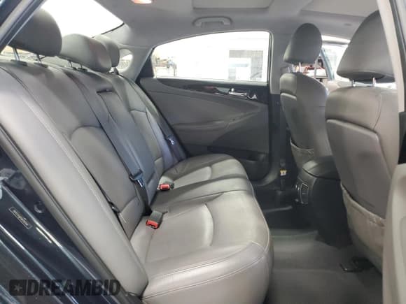 ✅ 2012 Hyundai Sonata SE • VIN: 5NPEC4AB5CH350168 • Lot: 82759855. Wystawiony na Copart z przebiegiem 90 927 mil. Bezpłatny archiwum sprzedaży aukcyjnych z USA i szczegółowy raport historii pojazdu na DreamBid. Zdjęcie 10.