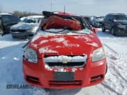 ✅ 2010 Chevrolet Aveo 1LT • VIN: KL1TD5DE0AB135917 • Lot: 44272175. Wystawiony na Copart z przebiegiem Nie podano. Bezpłatny archiwum sprzedaży aukcyjnych z USA i szczegółowy raport historii pojazdu na DreamBid. Zdjęcie 5.