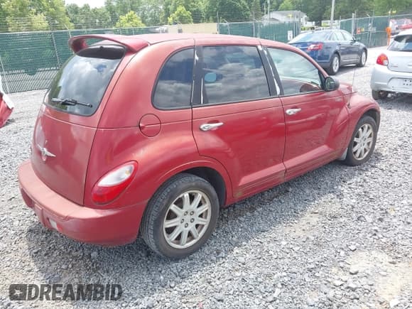 ✅ 2006 Chrysler PT Cruiser Limited • VIN: 3A8FY68B76T204276 • Лот: 42680137. Опубликован ранее на IAAI с пробегом 122 456 миль. Бесплатный доступ к архиву аукционных продаж из США и подробный отчёт об истории автомобиля на DreamBid. Изображение 4.