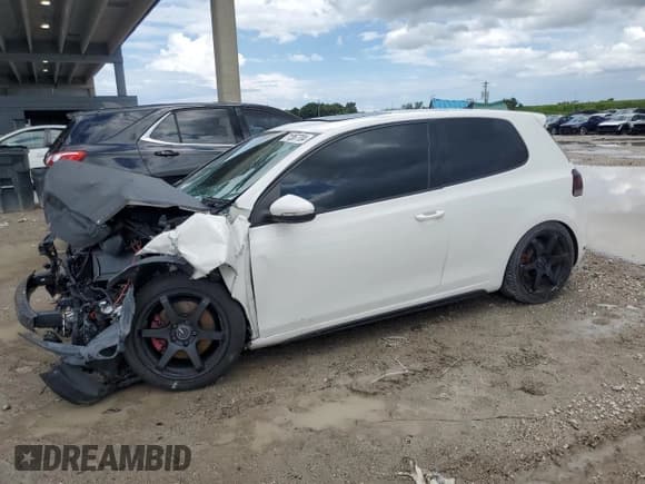 ✅ 2012 Volkswagen Golf GTI PZEV • VIN: WVWED7AJ3CW222298 • Lot: 71367704. Wystawiony na Copart z przebiegiem Nie podano. Bezpłatny archiwum sprzedaży aukcyjnych z USA i szczegółowy raport historii pojazdu na DreamBid. Zdjęcie 1.