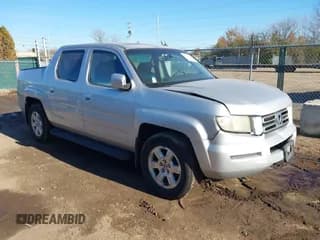 ✅ 2008 Honda Ridgeline RTL • VIN: 2HJYK16548H542873 • Lot: 43700779. Wystawiony na IAAI z przebiegiem 143 186 mil. Bezpłatny archiwum sprzedaży aukcyjnych z USA i szczegółowy raport historii pojazdu na DreamBid. Zdjęcie 1.