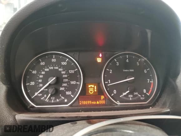 ✅ 2012 BMW 1 Series 135i • VIN: WBAUC9C55CVM11659 • Lot: 82400515. Listed on Copart with 218,699 mi. Free auction sales archive from the USA and detailed vehicle history report at DreamBid. Image 9.