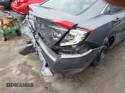 ✅ 2018 Honda Civic EX-T • VIN: JHMFC1F37JX012128 • Lot: 43773104. Listed on IAAI with 111,484 mi. Free auction sales archive from the USA and detailed vehicle history report at DreamBid. Image 17.