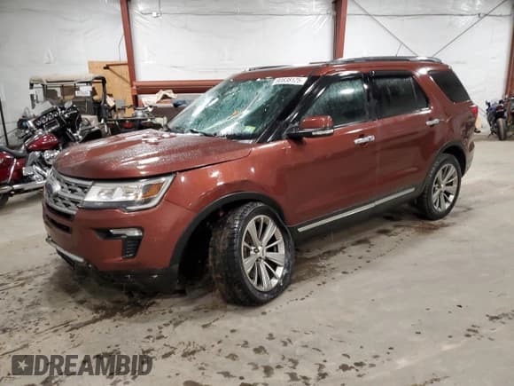 ✅ 2018 Ford Explorer Limited • VIN: 1FM5K8F88JGA70751 • Lot: 90838125. Wystawiony na Copart z przebiegiem 72 218 mil. Bezpłatny archiwum sprzedaży aukcyjnych z USA i szczegółowy raport historii pojazdu na DreamBid. Zdjęcie 1.