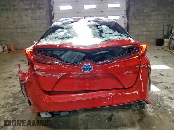 ✅ 2021 Toyota Prius XLE • VIN: JTDKAMFP0M3175029 • Lot: 95424545. Listed on Copart with 52,953 mi. Free auction sales archive from the USA and detailed vehicle history report at DreamBid. Image 6.