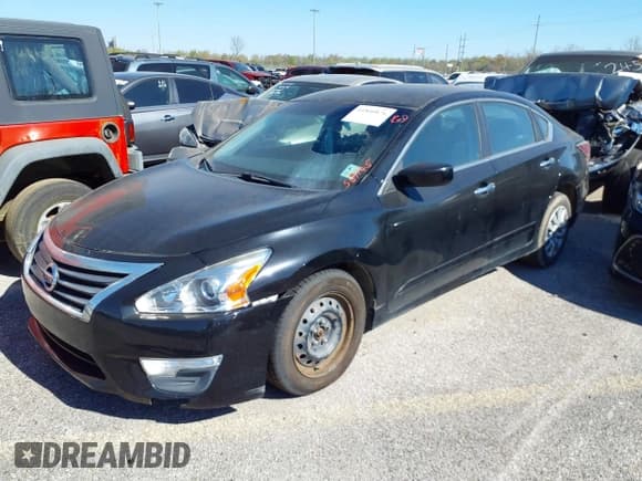 ✅ 2015 Nissan Altima SV • VIN: 1N4AL3AP1FC567145 • Лот: 41840876. Опубликован ранее на IAAI с пробегом 83 487 миль. Бесплатный доступ к архиву аукционных продаж из США и подробный отчёт об истории автомобиля на DreamBid. Изображение 2.