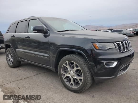 ✅ 2018 Jeep Grand Cherokee Limited • VIN: 1C4RJFBT9JC143771 • Lot: 85987184. Wystawiony na Copart z przebiegiem 55 549 mil. Bezpłatny archiwum sprzedaży aukcyjnych z USA i szczegółowy raport historii pojazdu na DreamBid. Zdjęcie 4.