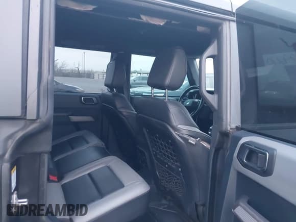 ✅ 2021 Ford Bronco • VIN: 1FMEE5DH0MLA77066 • Лот: 41889270. Опубликован ранее на IAAI с пробегом 62 610 миль. Бесплатный доступ к архиву аукционных продаж из США и подробный отчёт об истории автомобиля на DreamBid. Изображение 8.