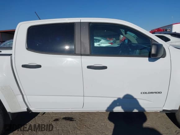 ✅ 2016 Chevrolet Colorado 2WD WT • VIN: 1GCGSBEA1G1268517 • Lot: 41884298. Listed on IAAI with 49,417 mi. Free auction sales archive from the USA and detailed vehicle history report at DreamBid. Image 13.