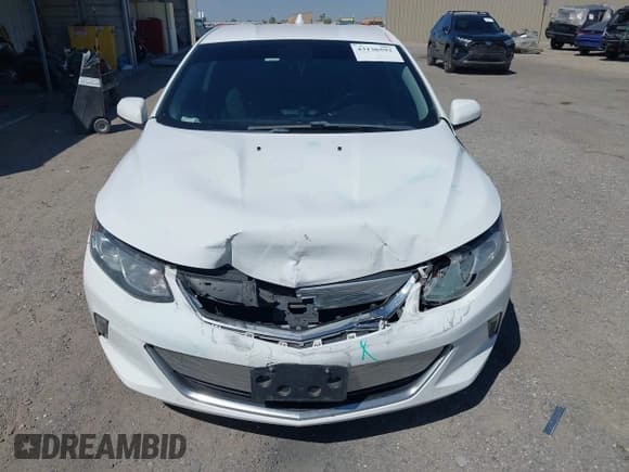 ✅ 2018 Chevrolet Volt LT • VIN: 1G1RC6S50JU157556 • Lot: 43136592. Listed on IAAI with 172,418 mi. Free auction sales archive from the USA and detailed vehicle history report at DreamBid. Image 12.