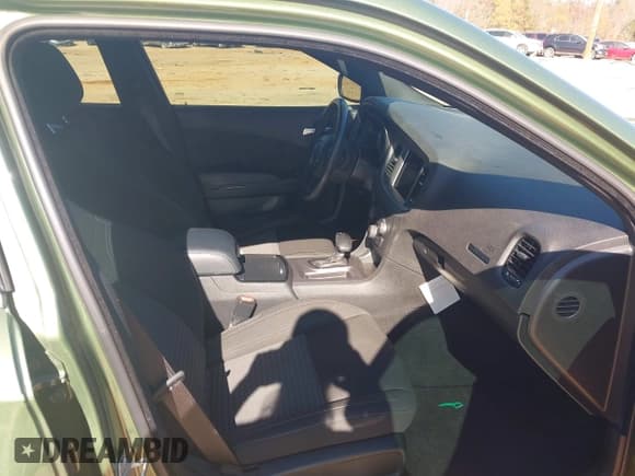 ✅ 2023 Dodge Charger SXT • VIN: 2C3CDXBG1PH592331 • Lot: 43713215. Listed on IAAI with 37,011 mi. Free auction sales archive from the USA and detailed vehicle history report at DreamBid. Image 5.