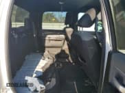 ✅ 2022 Ram 2500 Big Horn • VIN: 3C6UR5DL5NG201783 • Lot: 71720374. Wystawiony na Copart z przebiegiem 59 907 mil. Bezpłatny archiwum sprzedaży aukcyjnych z USA i szczegółowy raport historii pojazdu na DreamBid. Zdjęcie 10.