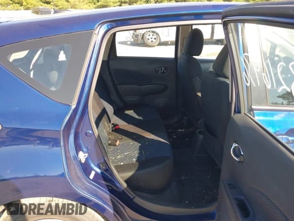 ✅ 2018 Nissan Note SV • VIN: 3N1CE2CPXJL354053 • Lot: 43216936. Listed on IAAI with 103,250 mi. Free auction sales archive from the USA and detailed vehicle history report at DreamBid. Image 8.