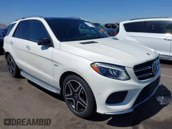 ✅ 2018 Mercedes-Benz GLE 43 AMG • VIN: 4JGDA6EB5JA998357 • Lot: 42239740. Wystawiony na IAAI z przebiegiem 102 758 mil. Bezpłatny archiwum sprzedaży aukcyjnych z USA i szczegółowy raport historii pojazdu na DreamBid. Zdjęcie 1.