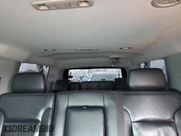 ✅ 2015 Chevrolet Suburban LS • VIN: 1GNSCHKC5FR250108 • Lot: 47133585. Listed on Copart with 188,099 mi. Free auction sales archive from the USA and detailed vehicle history report at DreamBid. Image 10.