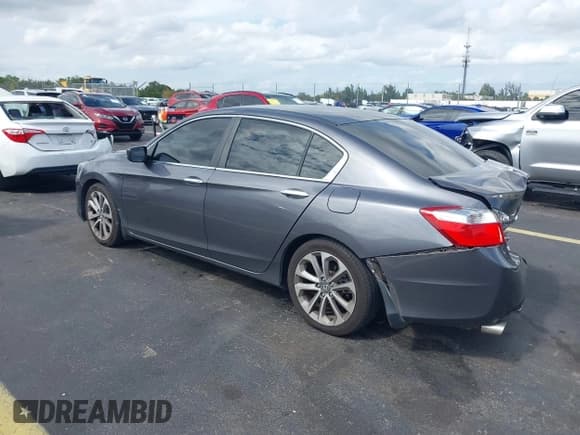 ✅ 2013 Honda Accord Sport • VIN: 1HGCR2F58DA099072 • Лот: 43631555. Опубликован ранее на IAAI с пробегом 118 079 миль. Бесплатный доступ к архиву аукционных продаж из США и подробный отчёт об истории автомобиля на DreamBid. Изображение 3.