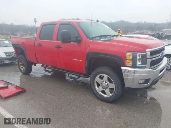 ✅ 2011 Chevrolet Silverado 2500HD LT • VIN: 1GC1KXCGXBF130075 • Лот: 41467109. Опубликован ранее на IAAI с пробегом 167 233 миль. Бесплатный доступ к архиву аукционных продаж из США и подробный отчёт об истории автомобиля на DreamBid. Изображение 1.