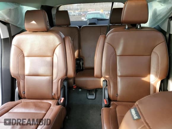 ✅ 2018 Chevrolet Traverse High Country • VIN: 1GNEVKKW7JJ102631 • Lot: 91197155. Wystawiony na Copart z przebiegiem 139 130 mil. Bezpłatny archiwum sprzedaży aukcyjnych z USA i szczegółowy raport historii pojazdu na DreamBid. Zdjęcie 10.