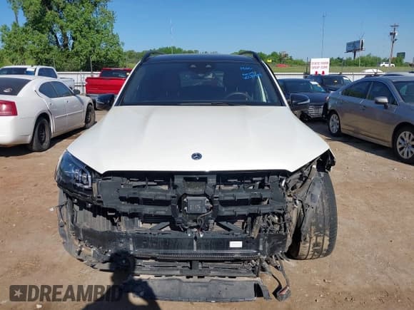 ✅ 2024 Mercedes-Benz GLS 450 • VIN: 4JGFF5KE7RB112158 • Lot: 42230959. Listed on IAAI with 52,515 mi. Free auction sales archive from the USA and detailed vehicle history report at DreamBid. Image 13.