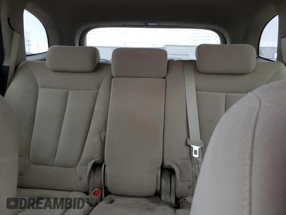 ✅ 2008 Hyundai Santa Fe GLS • VIN: 5NMSG13D68H163210 • Lot: 78712744. Listed on Copart with 156,095 mi. Free auction sales archive from the USA and detailed vehicle history report at DreamBid. Image 10.