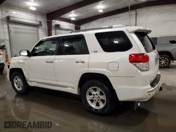 ✅ 2011 Toyota 4Runner SR5 • VIN: JTEBU5JR6B5054816 • Lot: 49459975. Wystawiony na Copart z przebiegiem 166 874 mil. Bezpłatny archiwum sprzedaży aukcyjnych z USA i szczegółowy raport historii pojazdu na DreamBid. Zdjęcie 2.