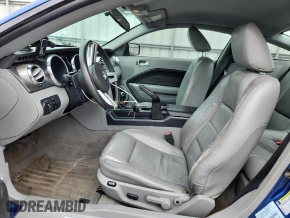 ✅ 2007 Ford Mustang Deluxe • VIN: 1ZVFT80N875240693 • Lot: 80310495. Listed on Copart with 114,409 mi. Free auction sales archive from the USA and detailed vehicle history report at DreamBid. Image 7.